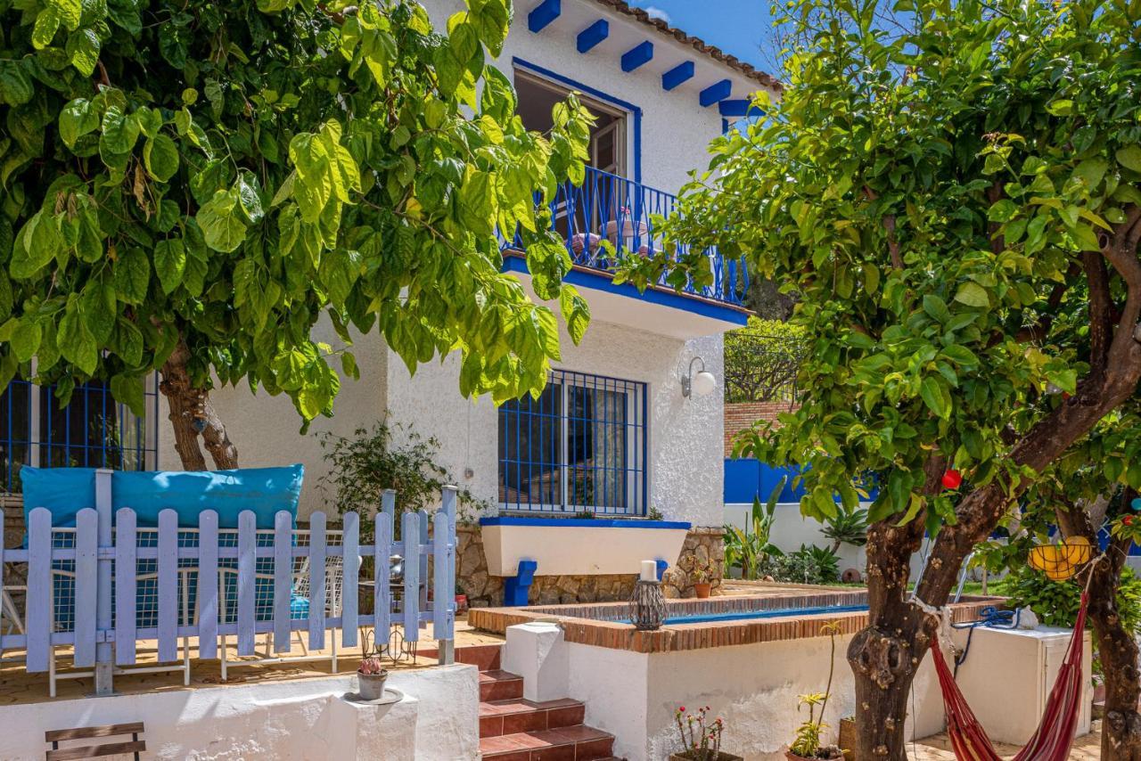 Blue Castle Guesthouse Malaga Bagian luar foto