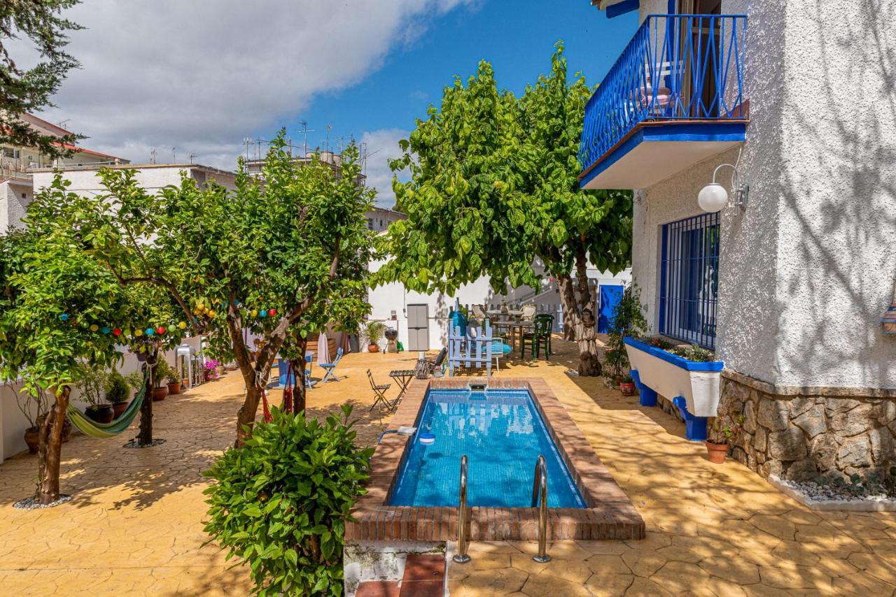 Blue Castle Guesthouse Malaga Bagian luar foto